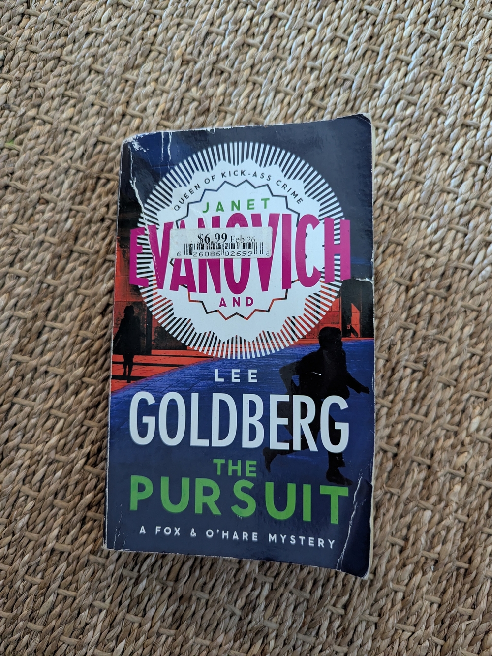 Blue & Green The Pursuit Paperback by Lee Goldberg